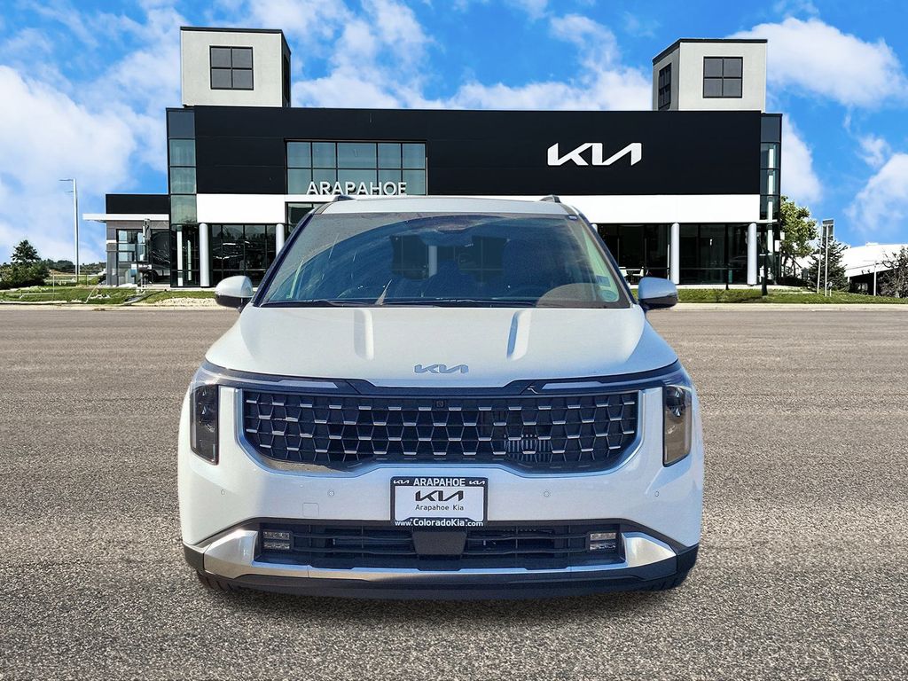 2026 Kia Carnival SX photo 3