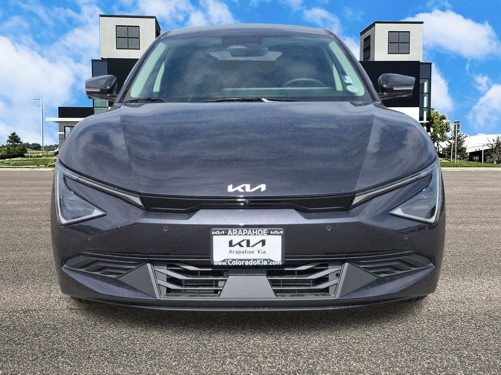 2025 Kia EV6 Light photo 2