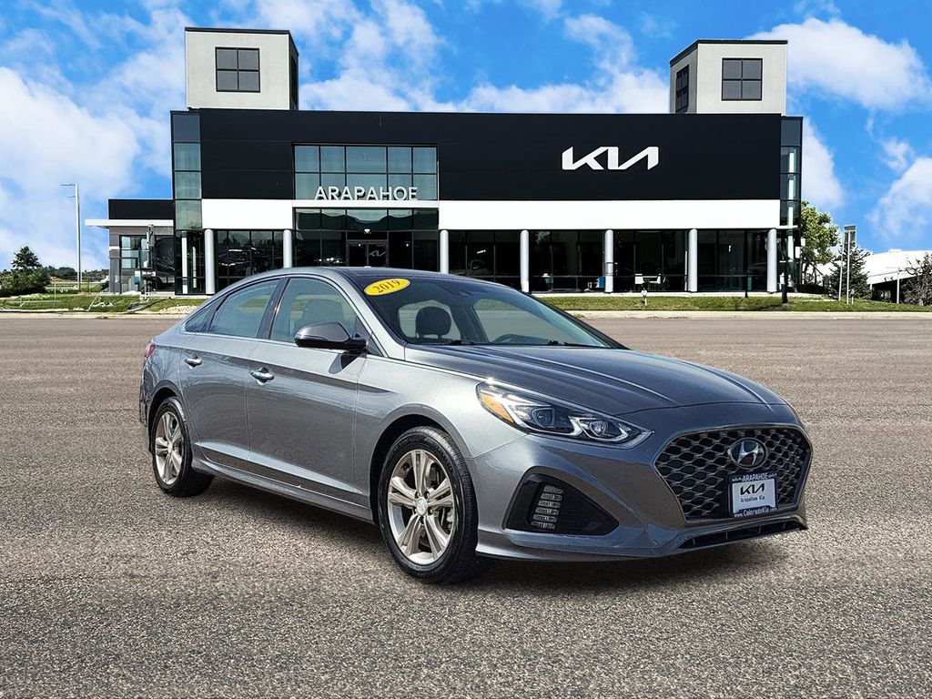 Used 2019 Hyundai Sonata Limited with VIN 5NPE34AF7KH764859 for sale in Centennial, CO