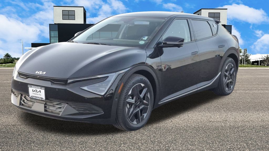 2025 Kia EV6 Light photo 4