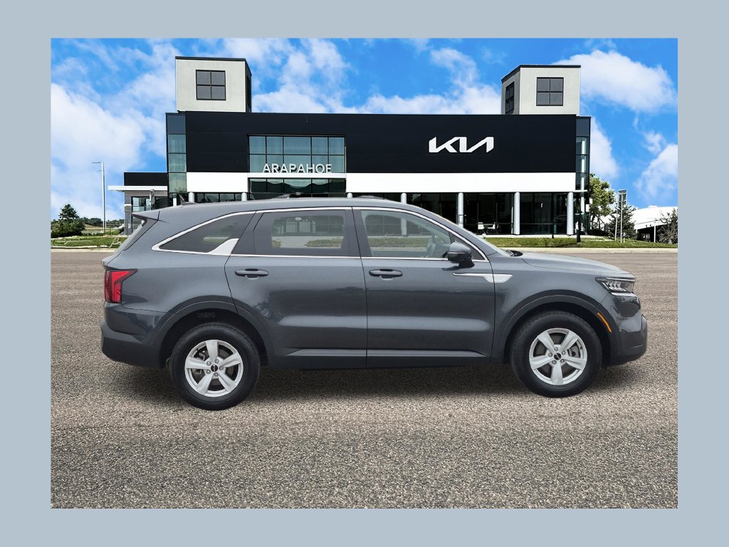 2022 Kia Sorento LX SUV
