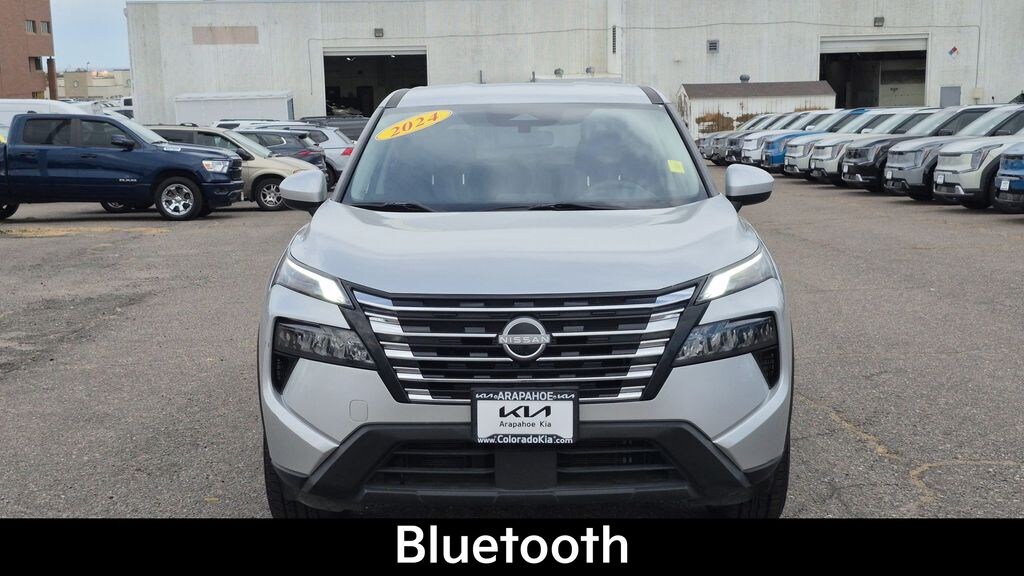 Used 2024 Nissan Rogue SV SUV