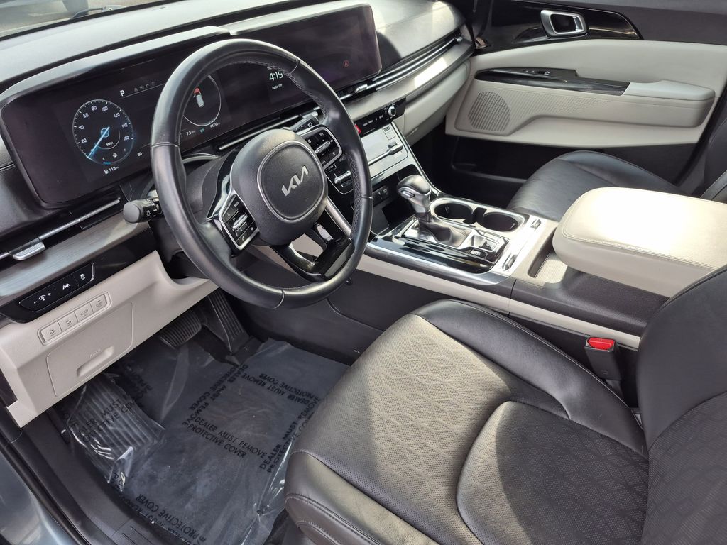 2023 Kia Carnival SX - Photo 11