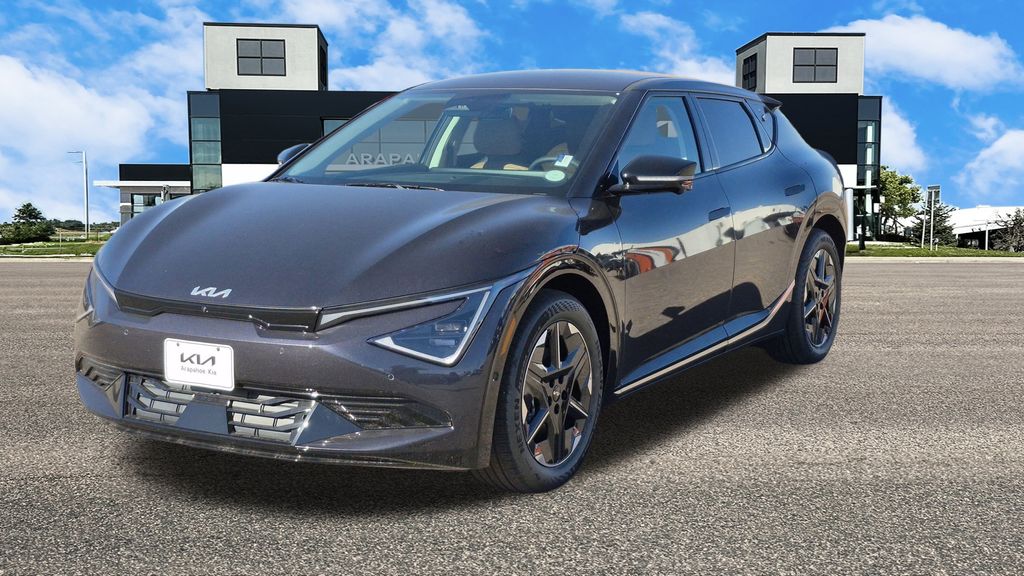 2025 Kia EV6 Wind photo 4