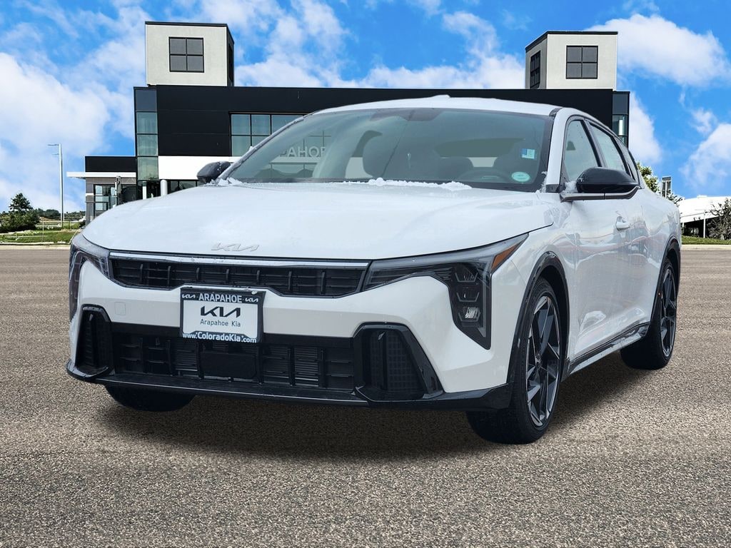 New 2025 Kia K4 GT-Line Sedan