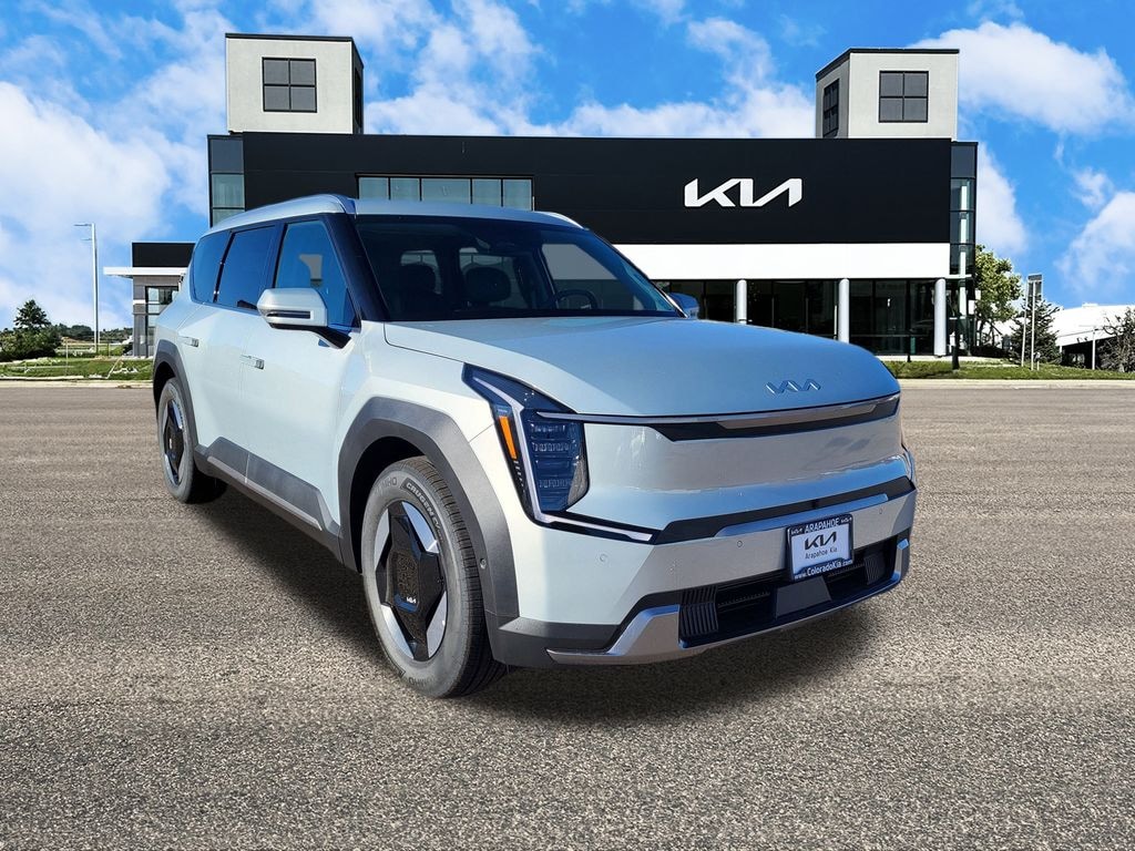 New 2026 Kia EV9 Wind SUV
