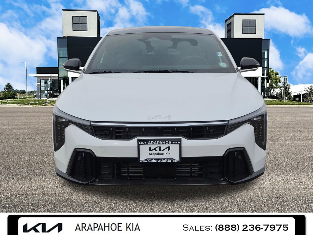 2025 Kia K4 GT-Line Turbo photo 4