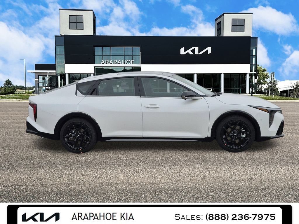 New 2025 Kia K4 GT-Line Turbo Sedan