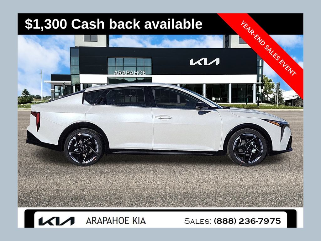 2025 Kia K4 GT-Line's photo