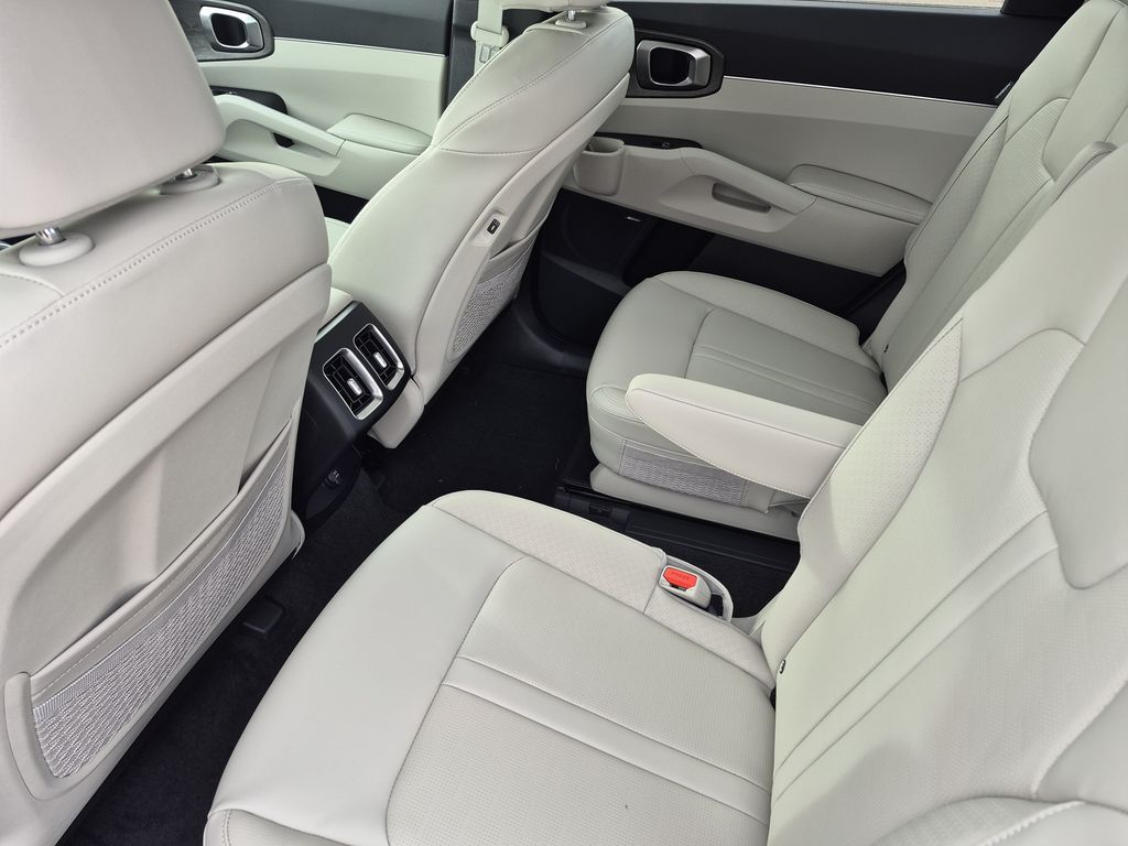 2026 Kia Sorento X-Line EX - Photo 12