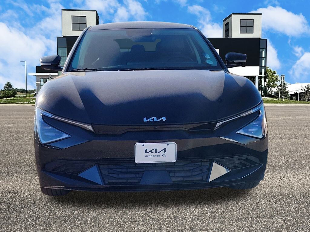 New 2025 Kia EV6 Wind SUV