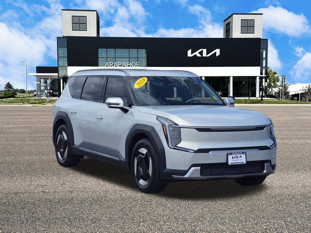Certified 2024 Kia EV9 Wind with VIN KNDAFFS55R6030880 for sale in Centennial, CO