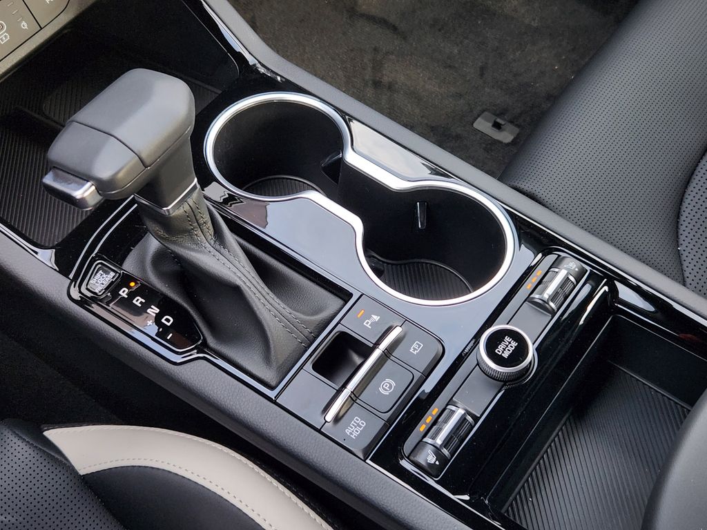 2026 Kia K5 GT-Line - Photo 23