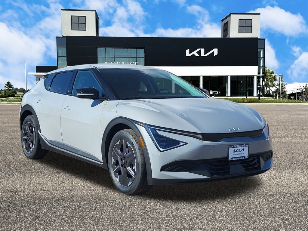 New 2025 Kia EV6 Light SUV