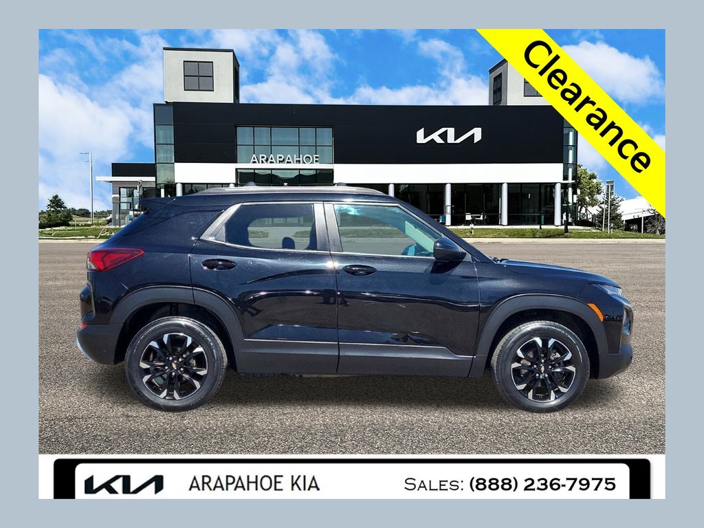 2023 Chevrolet TrailBlazer LT's photo