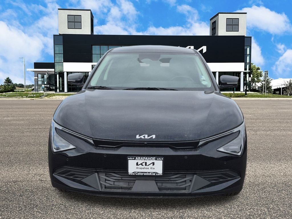 New 2025 Kia EV6 Light SUV