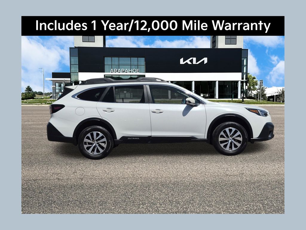 2022 Subaru Outback Premium's photo