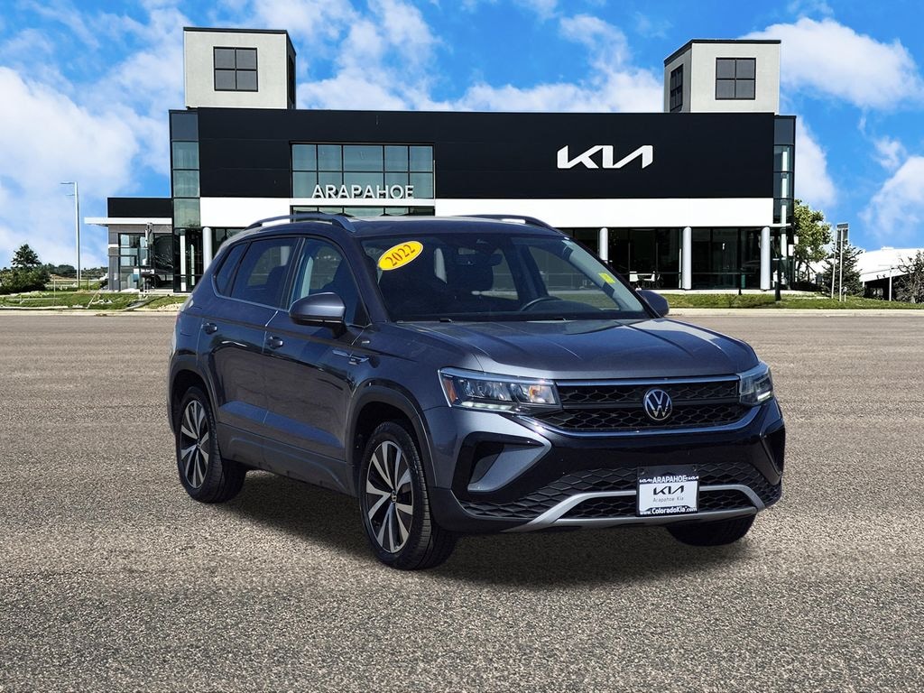 Used 2022 Volkswagen Taos 1.5T SE SUV