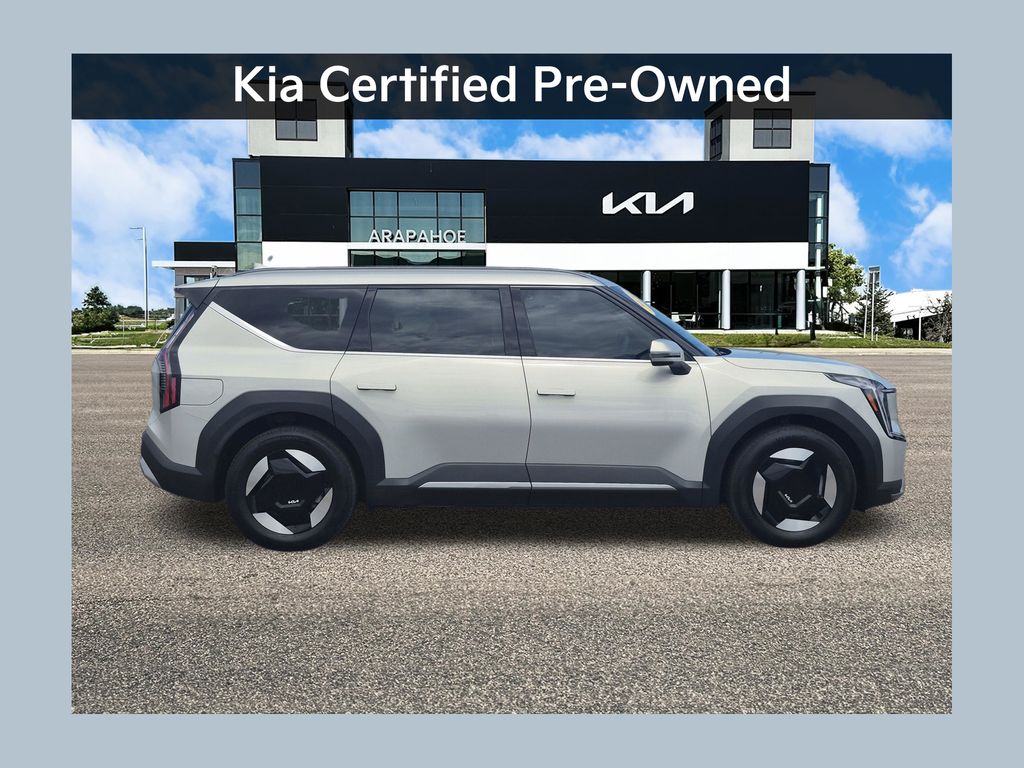 2024 Kia EV9 Wind AWD's photo