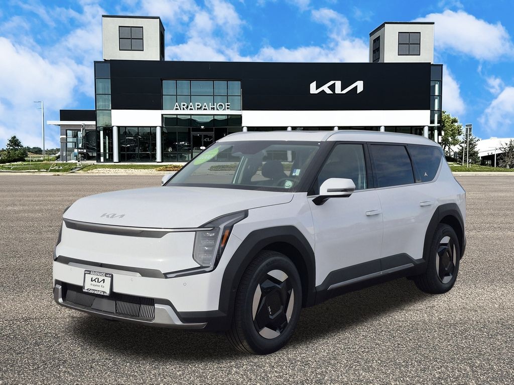 New 2026 Kia EV9 Wind SUV