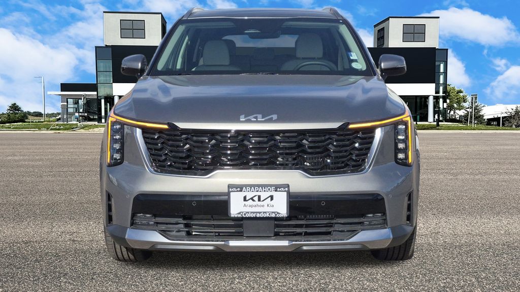 2026 Kia Sorento Plug-In Hybrid EX photo 3