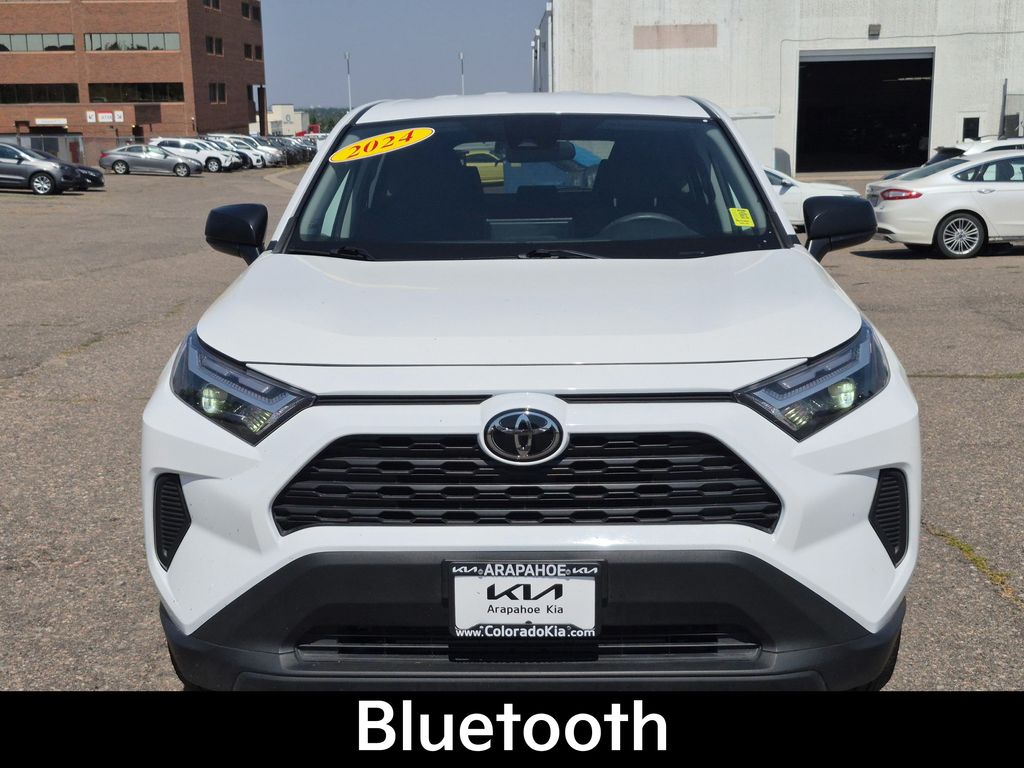 2024 Toyota RAV4 LE photo 2
