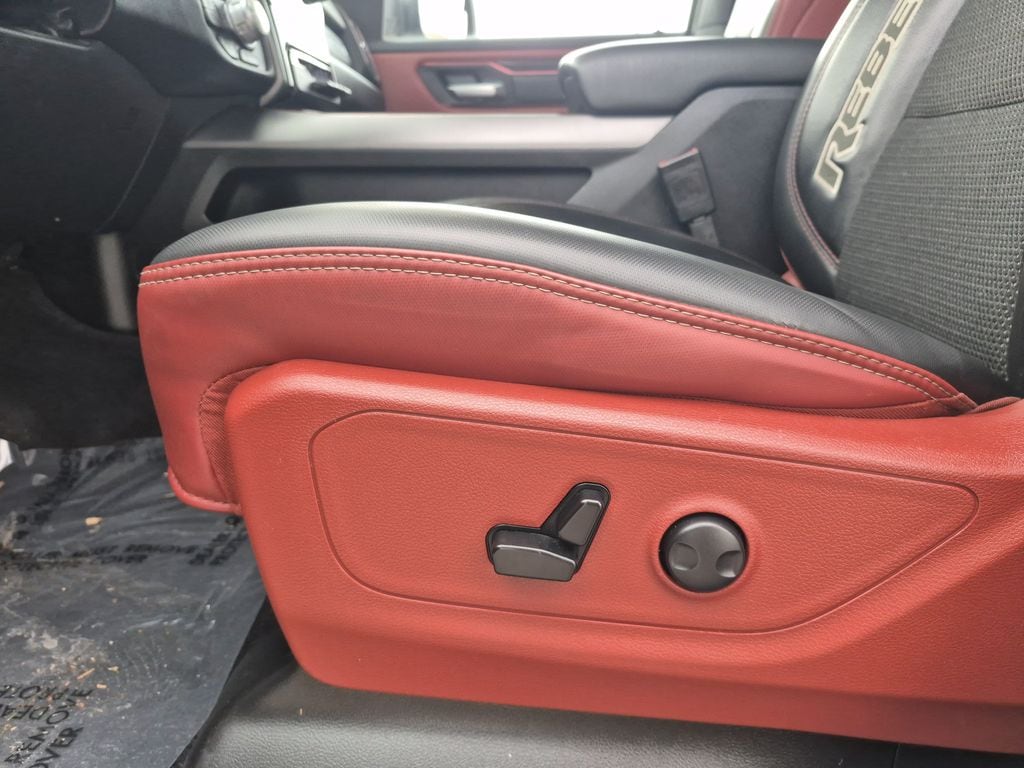 2025 RAM Ram 1500 Pickup Rebel - Photo 12