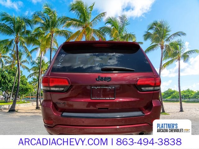 2018 Jeep Grand Cherokee Laredo Altitude photo 4