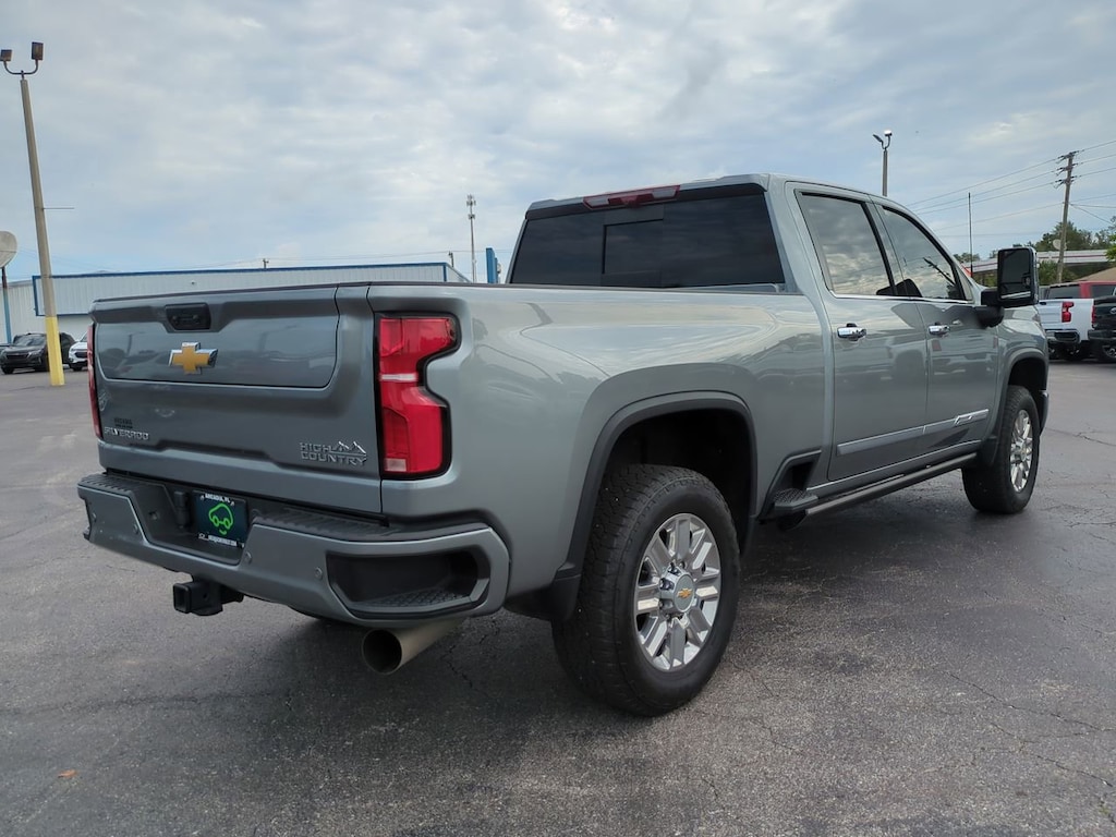 Used 2024 Chevrolet Silverado 2500HD High Country 4WD Crew Cab 159 High Country