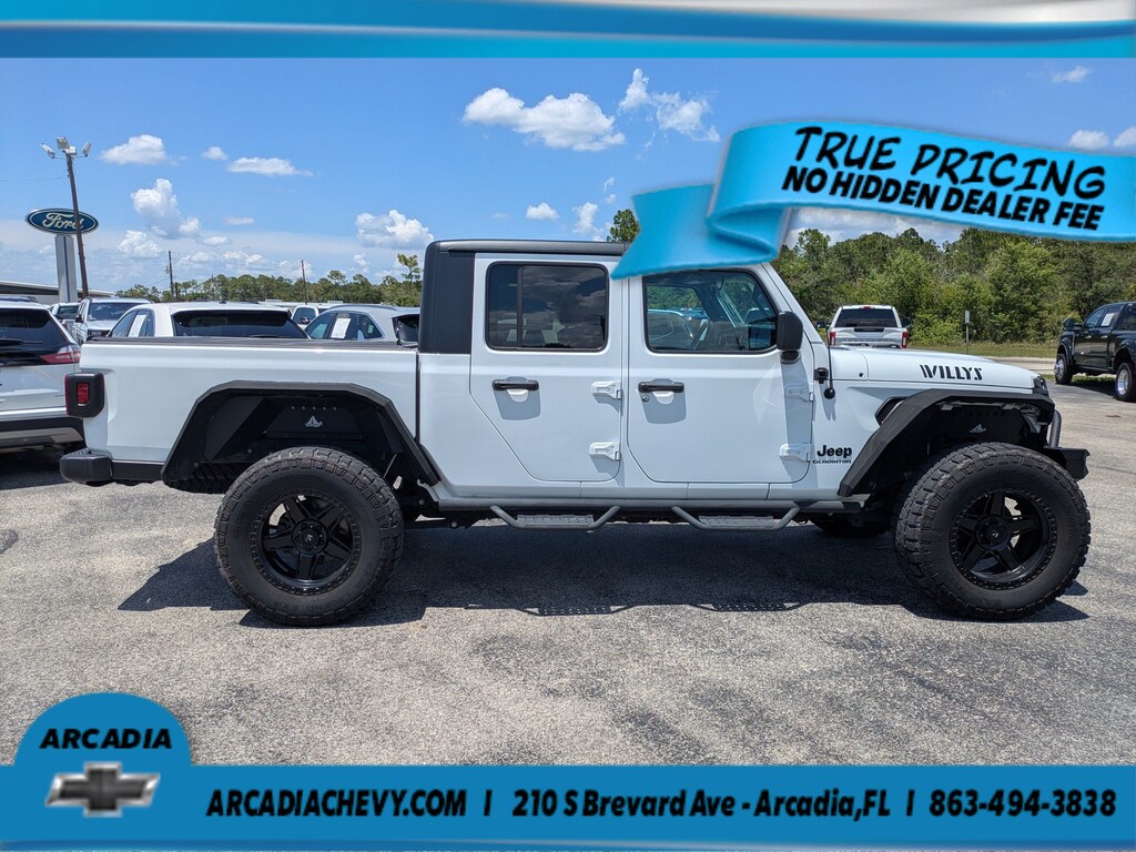 Used 2022 Jeep Gladiator Willys Willys 4x4
