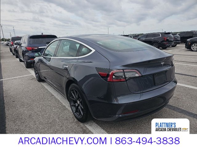 2019 Tesla Model 3 Mid Range photo 4