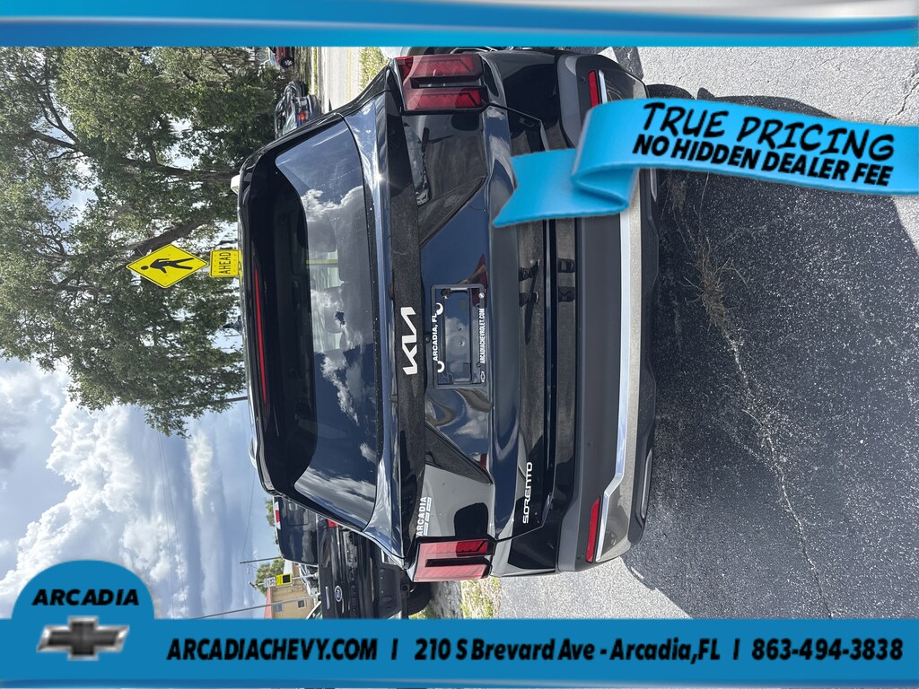 Used 2025 Kia Sorento S S FWD