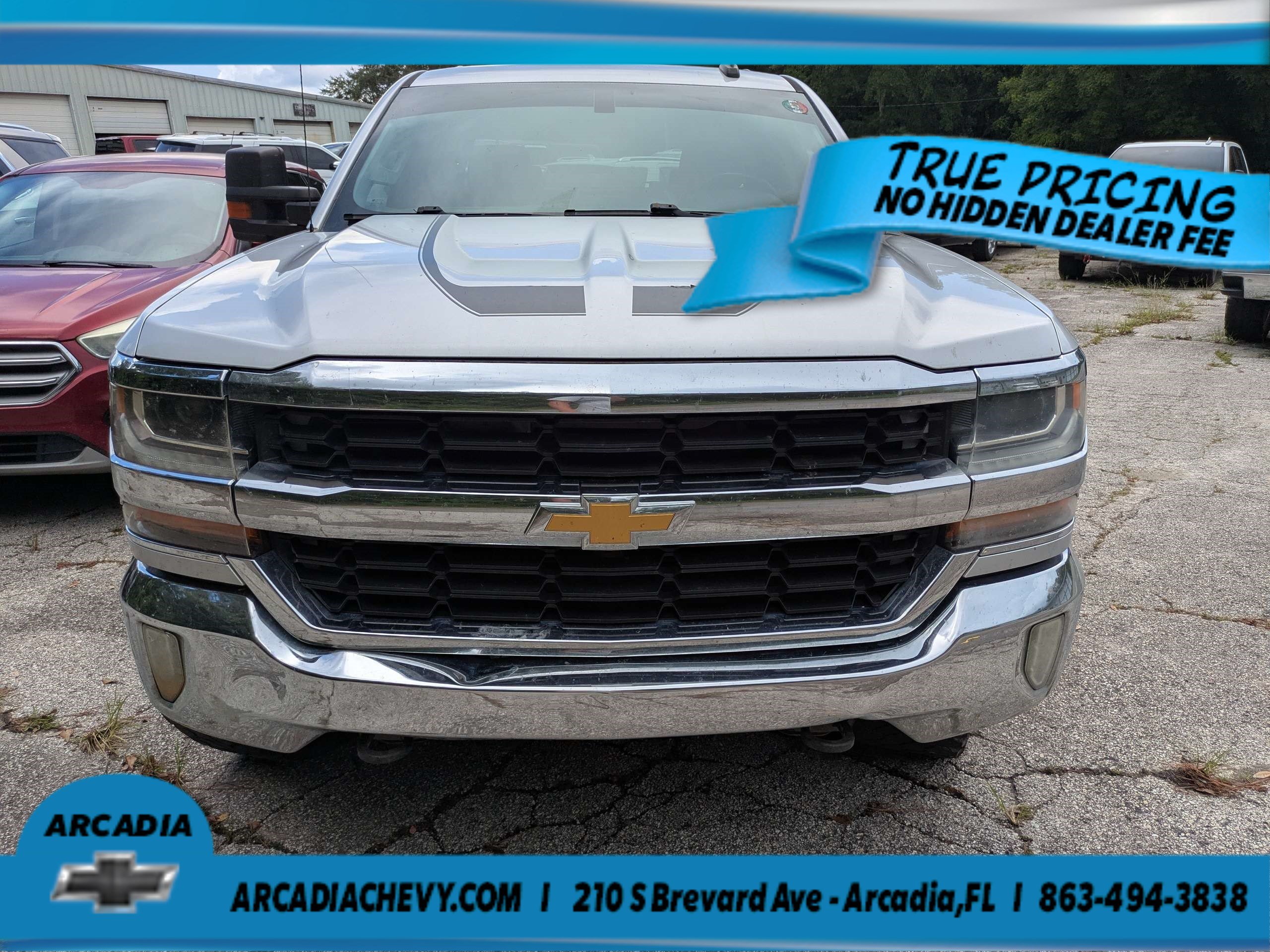 Used 2017 Chevrolet Silverado 1500 LT 4WD Crew Cab 153.0 LT w/1LT