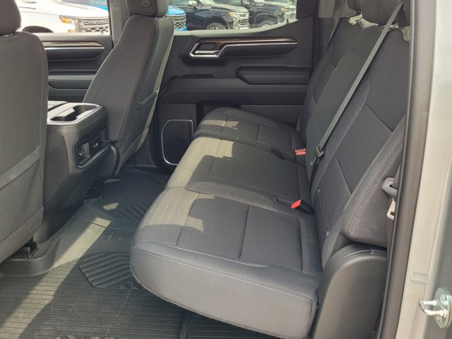 2023 Chevrolet Silverado 1500 LT Trail Boss photo 4