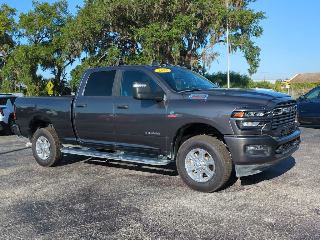 Used 2025 Ram 2500 Big Horn Big Horn 4x4 Crew Cab 64 Box