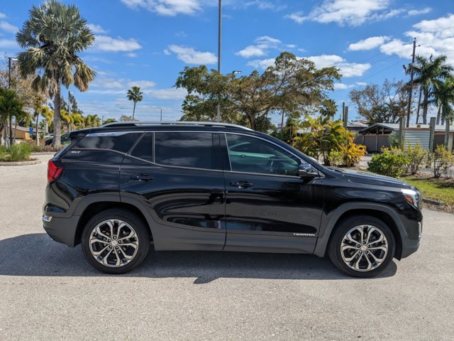 2020 Gmc Terrain SLT photo 2
