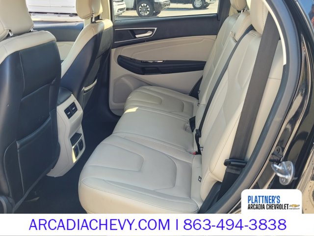2018 Ford Edge Titanium photo 4