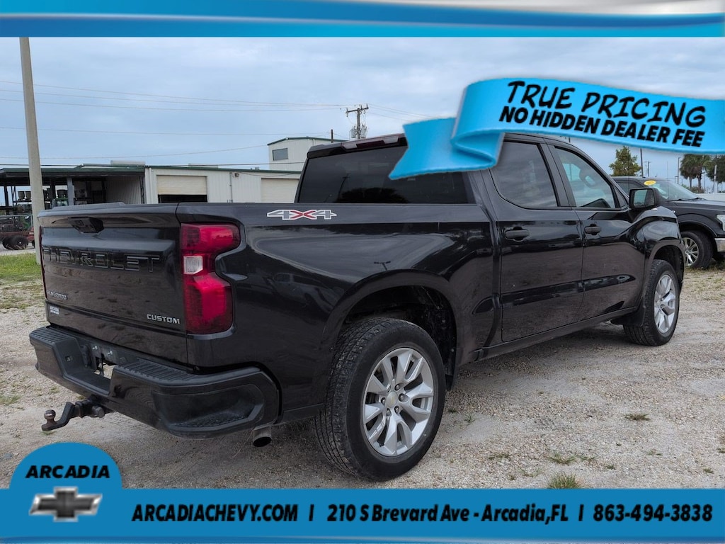 Used 2022 Chevrolet Silverado 1500 Custom 4WD Crew Cab 147 Custom