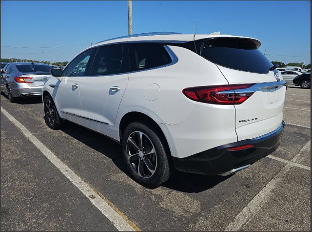 2021 Buick Enclave Essence photo 3
