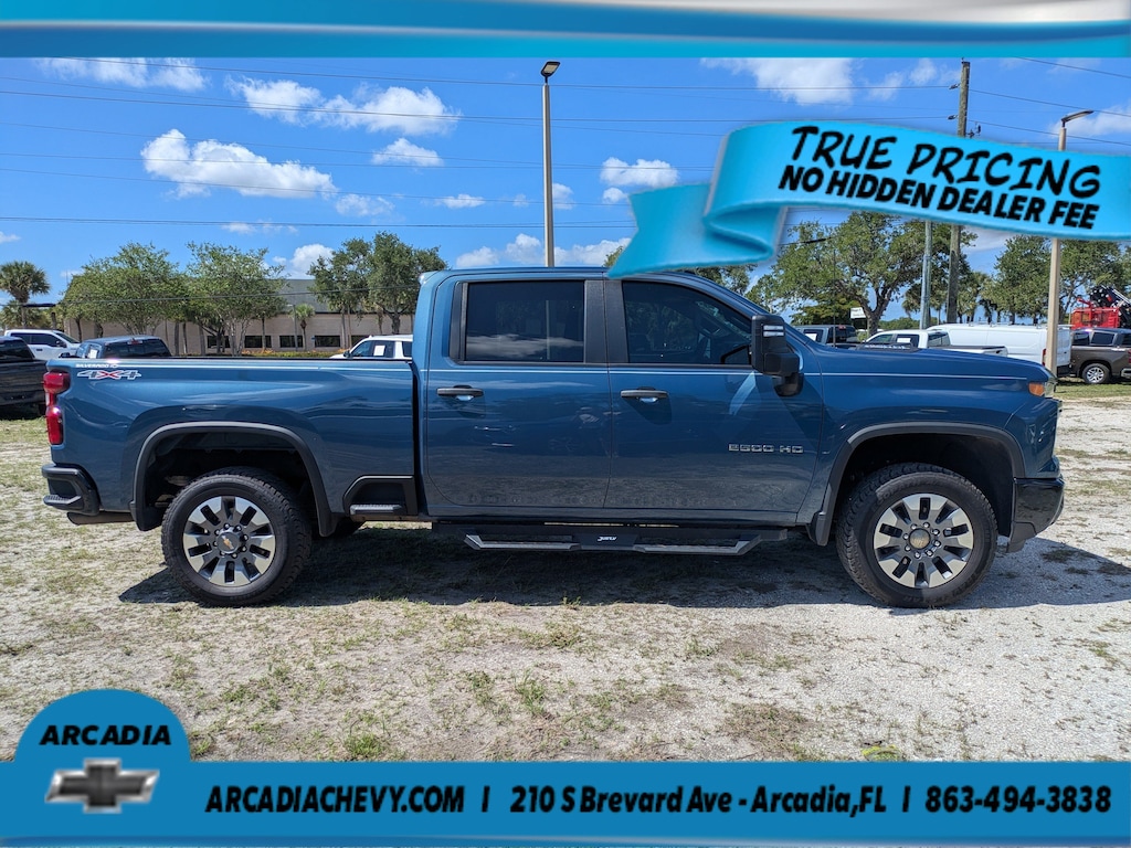 Used 2024 Chevrolet Silverado 2500HD Custom 4WD Crew Cab 159 Custom