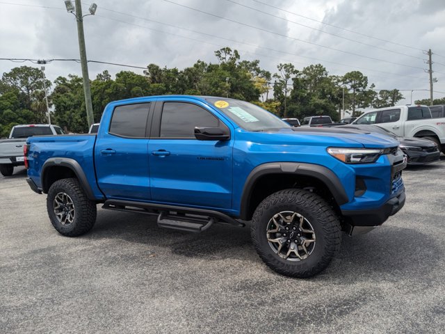 2023 Chevrolet Colorado ZR2 photo 2