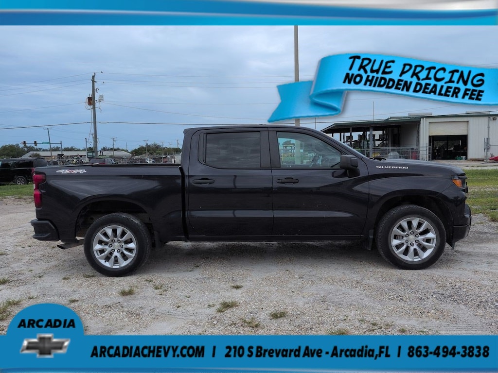 Used 2022 Chevrolet Silverado 1500 Custom 4WD Crew Cab 147 Custom