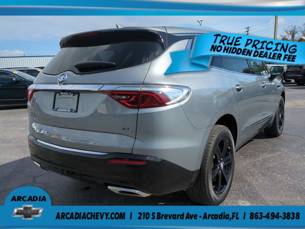 Used 2024 Buick Enclave Essence FWD Essence
