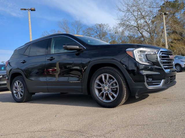 Used 2022 GMC Terrain SLT with VIN 3GKALPEV6NL266453 for sale in Chiefland, FL