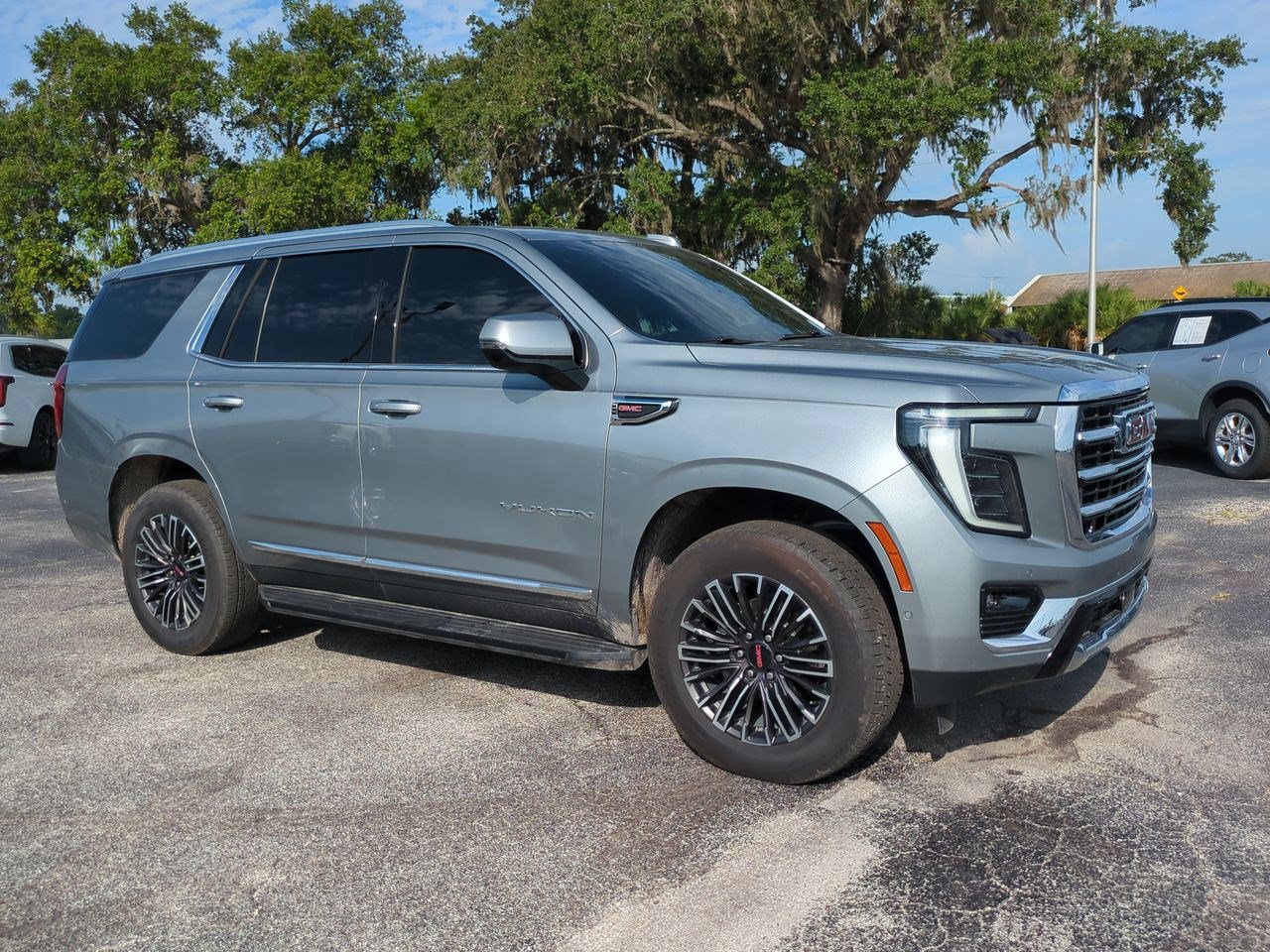 Used 2025 GMC Yukon Elevation 4WD Elevation