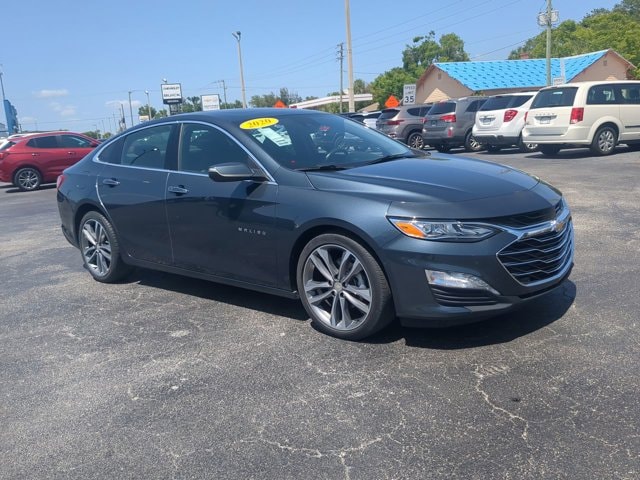 Used 2020 Chevrolet Malibu Premier with VIN 1G1ZE5SX7LF082562 for sale in Labelle, FL