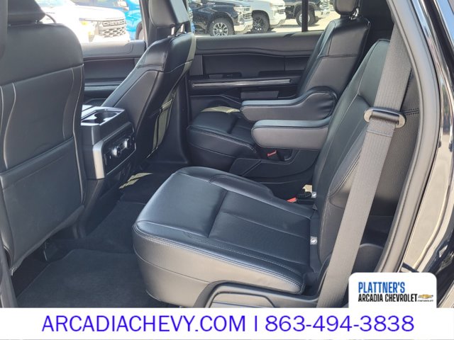 2021 Ford Expedition XLT photo 4