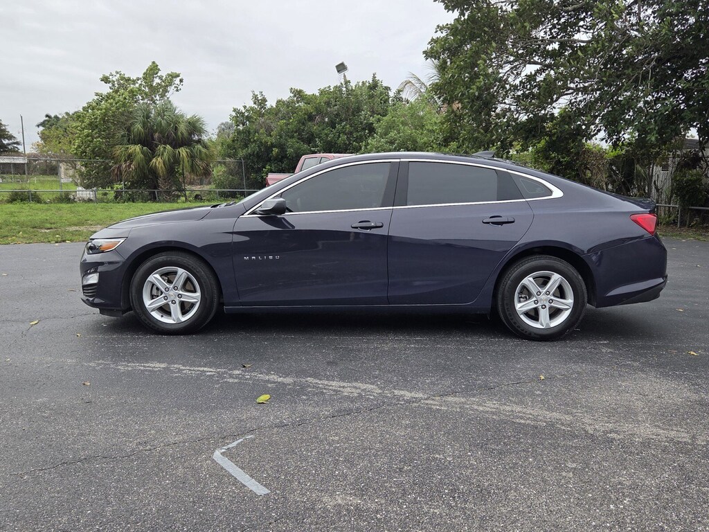 Used 2025 Chevrolet Malibu LS Sedan