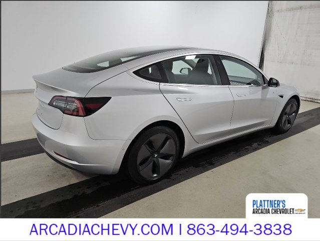 2018 Tesla Model 3 Long Range photo 2
