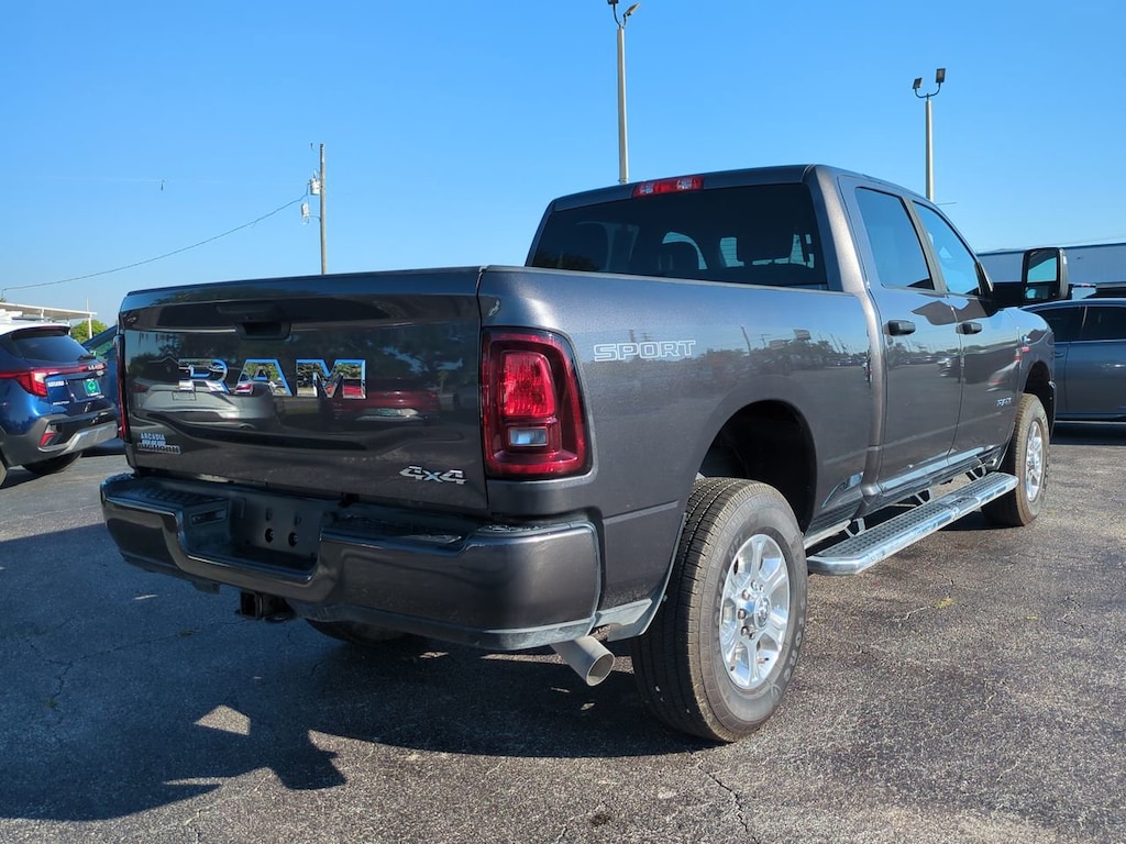 Used 2025 Ram 2500 Big Horn Big Horn 4x4 Crew Cab 64 Box